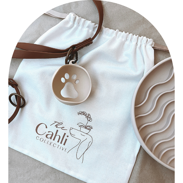 ❂ Silicone Ball Holder in Oatmeal ❂