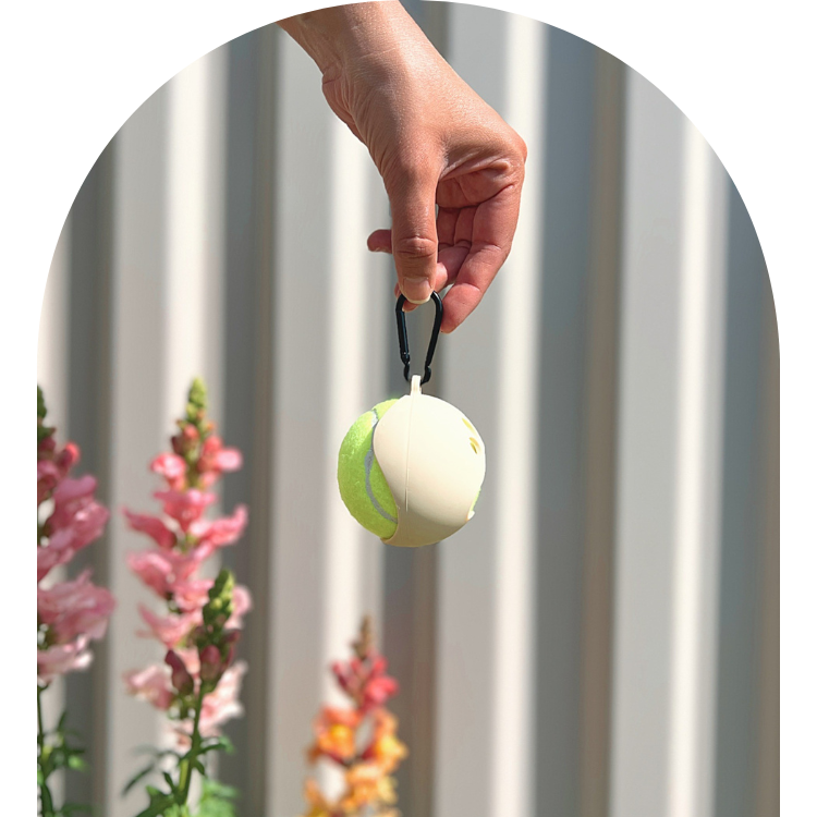 ❂ Silicone Ball Holder in Oatmeal ❂