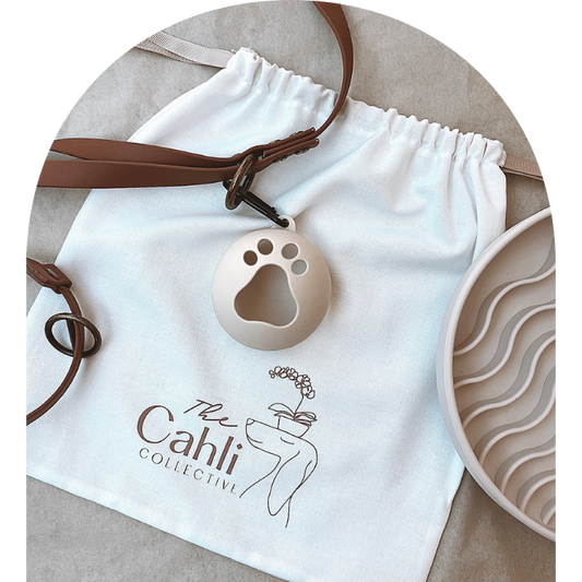 ❂ Silicone Ball Holder in Oatmeal ❂